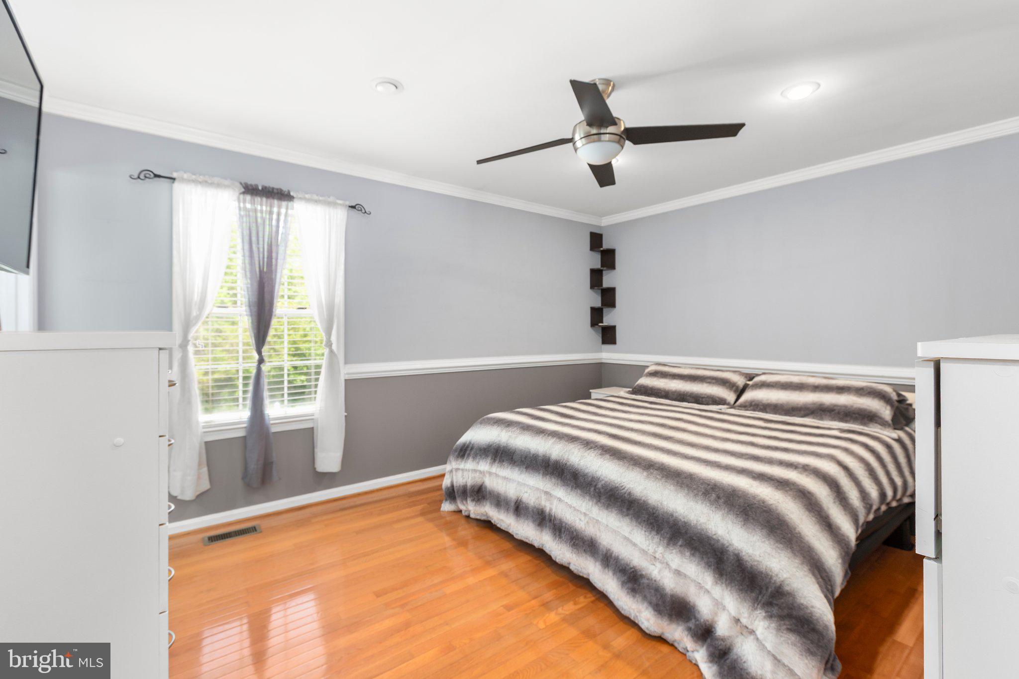 STRATFORD PLACE - Residential