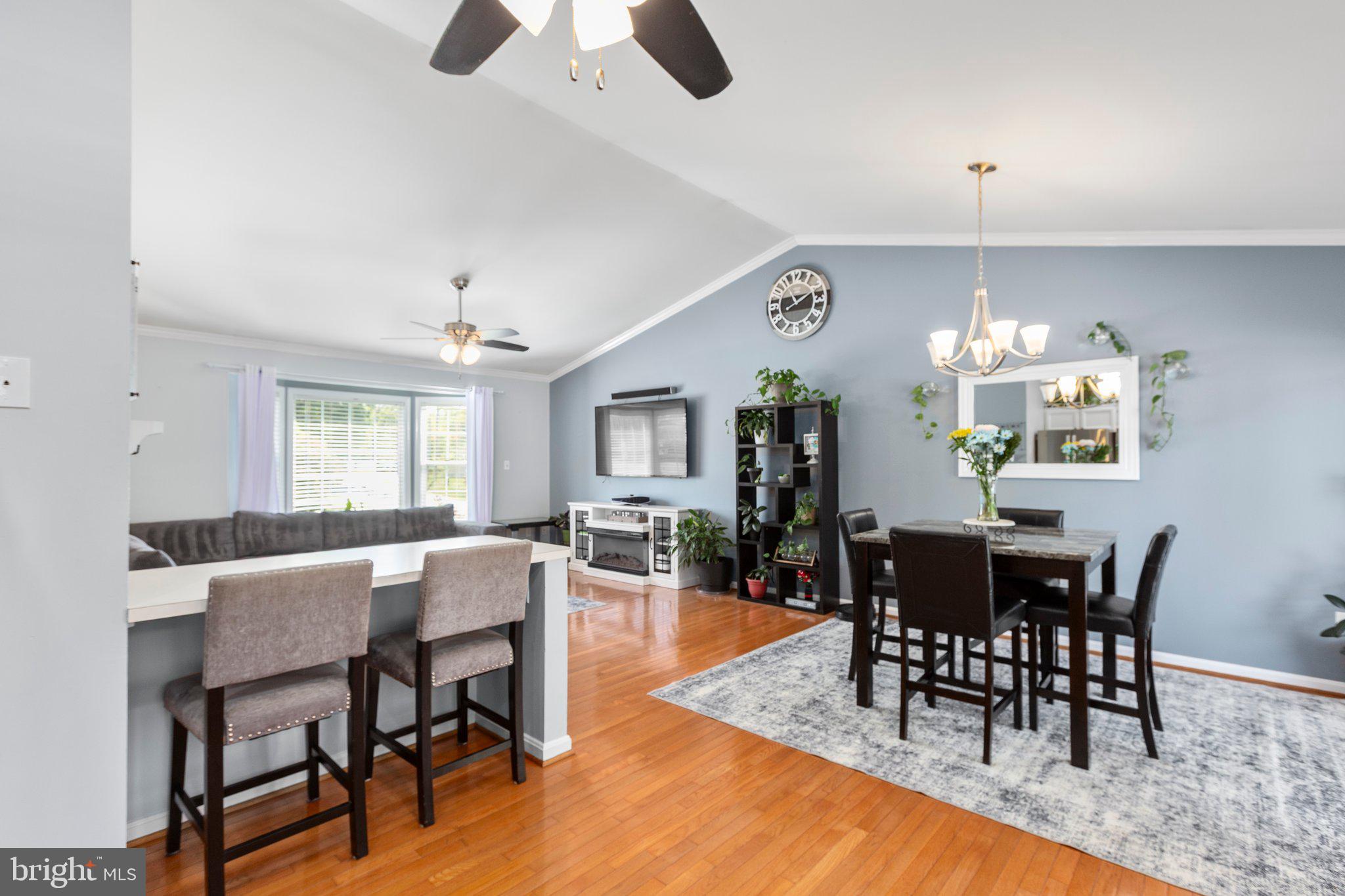 STRATFORD PLACE - Residential