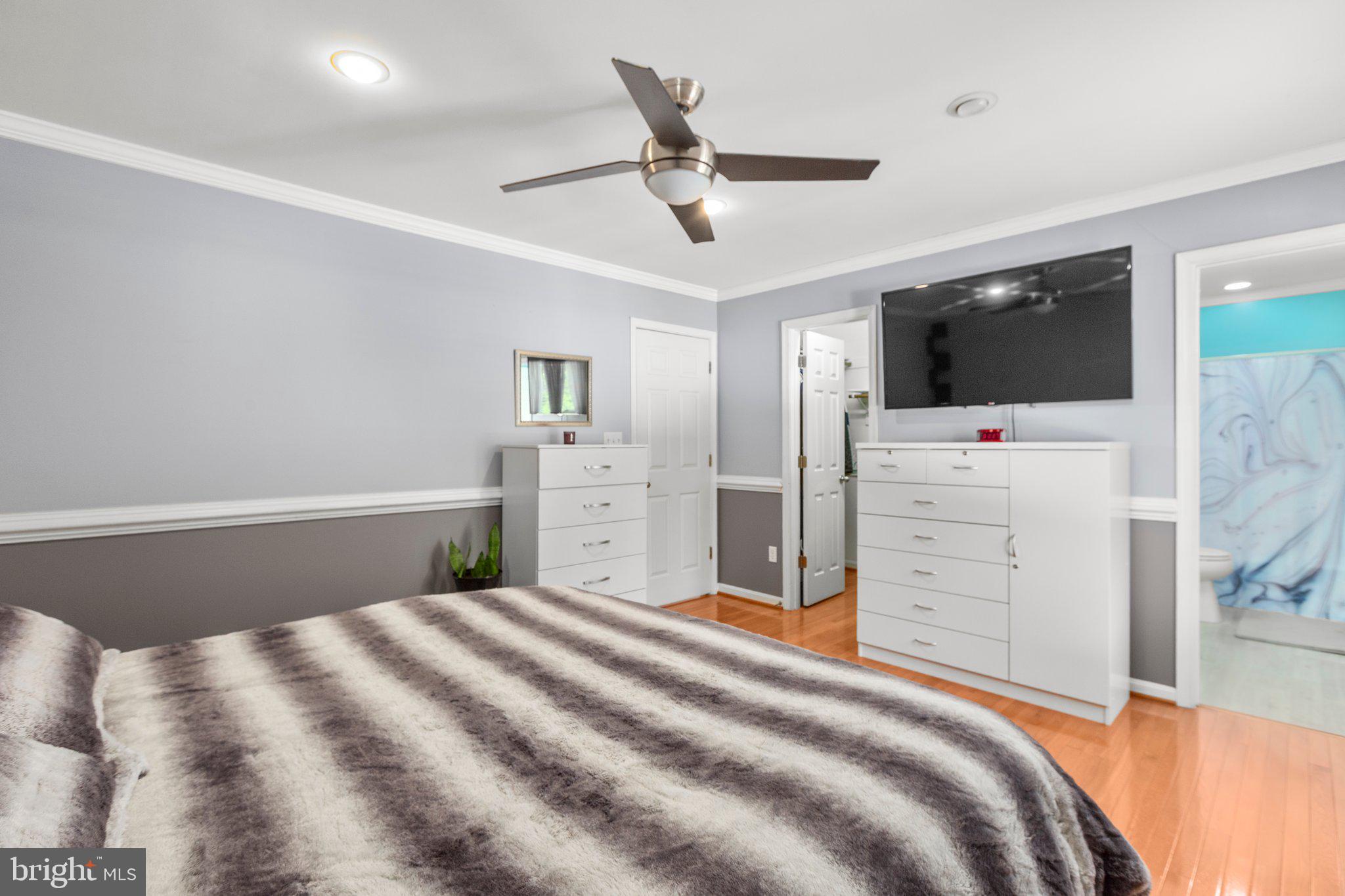 STRATFORD PLACE - Residential