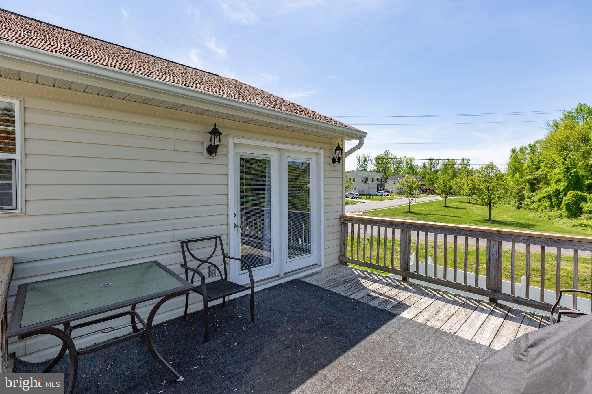 STRATFORD PLACE - Residential