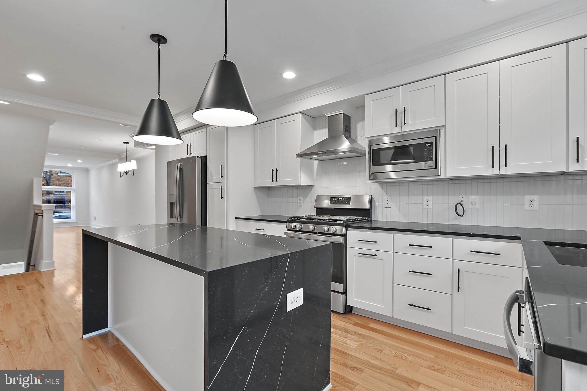 CANTON - Residential