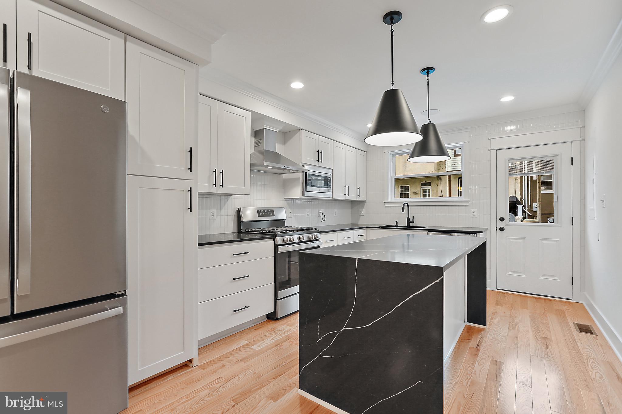 CANTON - Residential