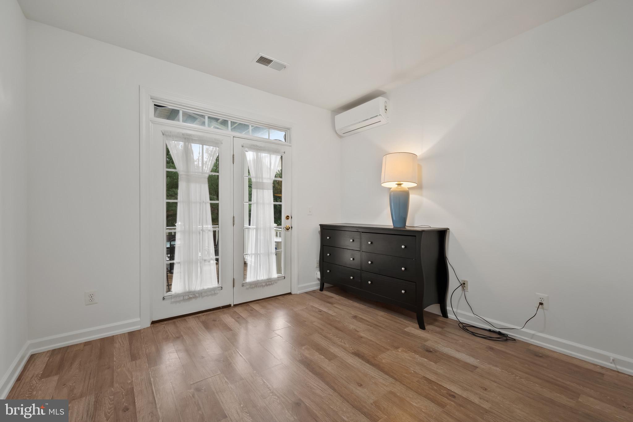 ODEND HAL - Residential