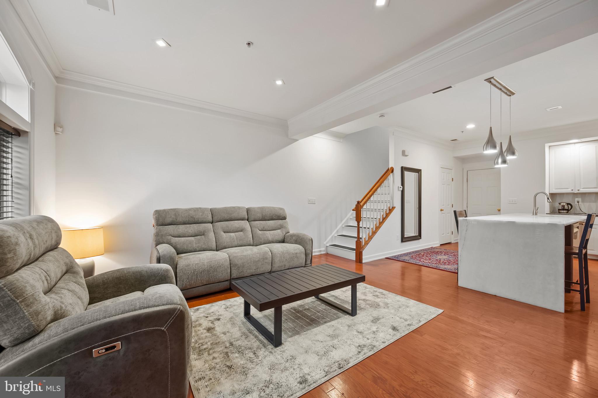 ODEND HAL - Residential