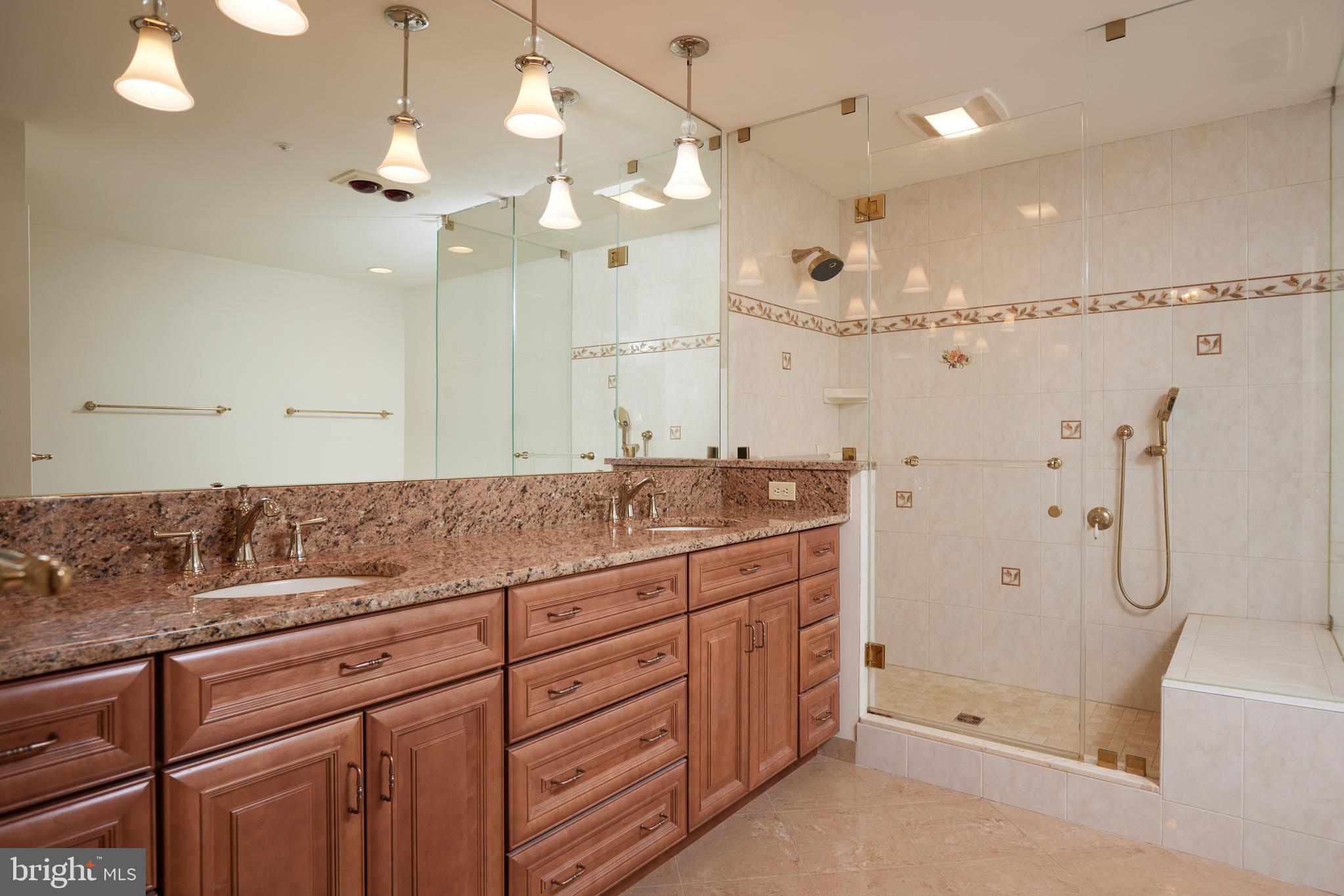 AVENEL - Residential