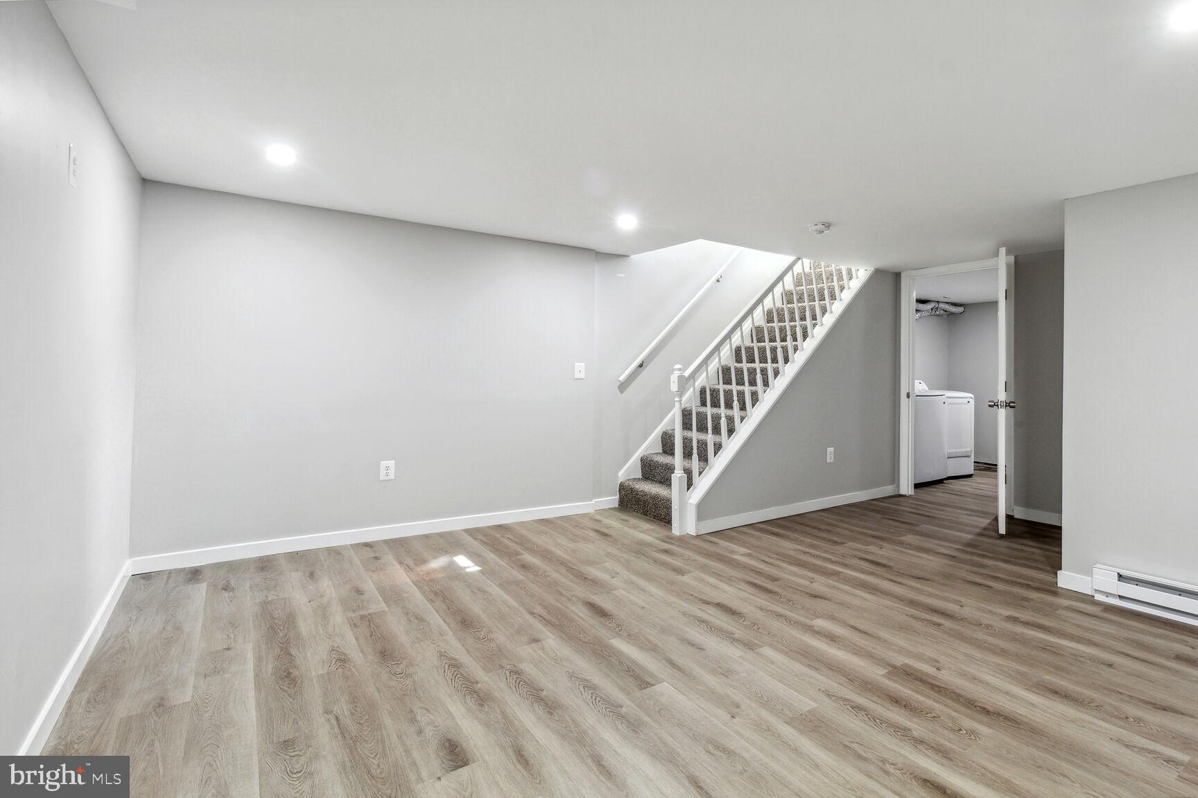 BROOKLYN - Residential