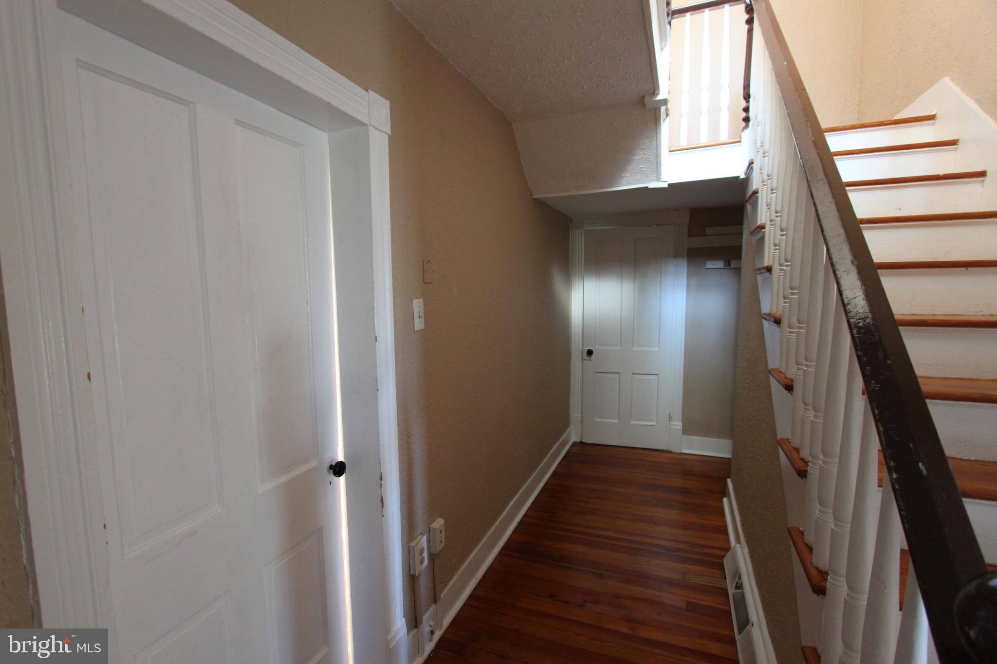 SHENANDOAH JUNCTION - Residential Lease