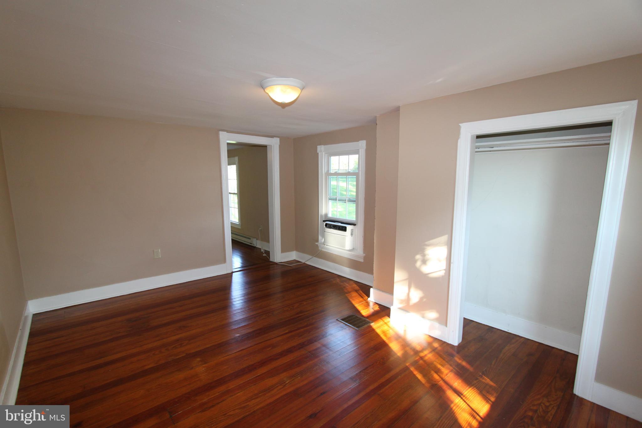 SHENANDOAH JUNCTION - Residential Lease