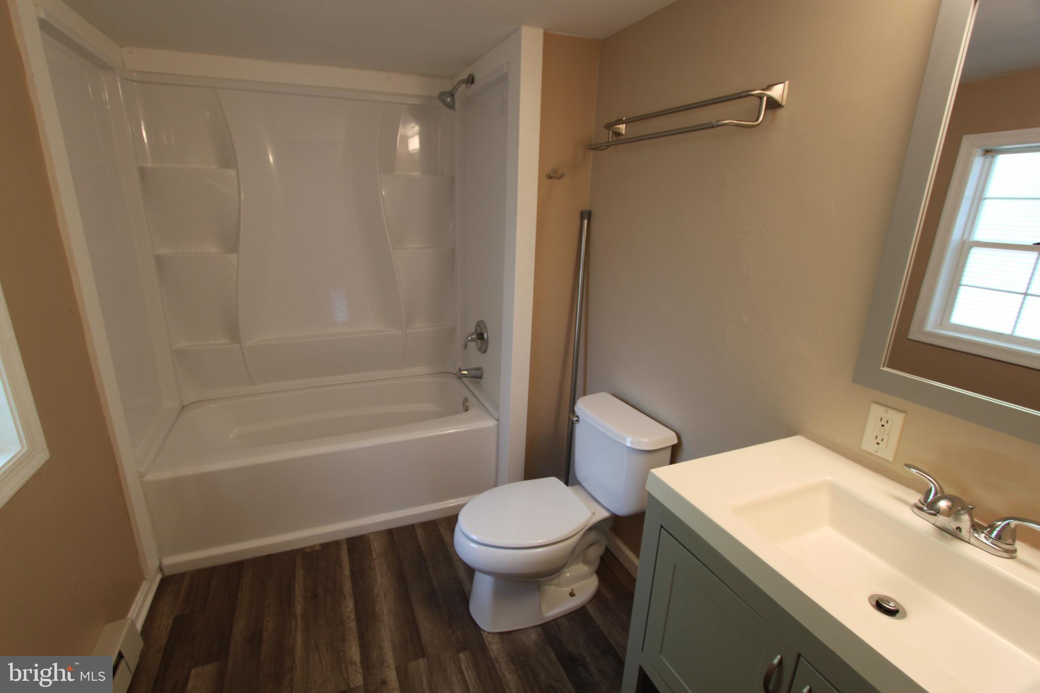 SHENANDOAH JUNCTION - Residential Lease