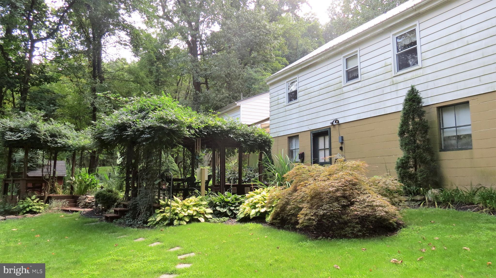 HIGH ROCK - Residential