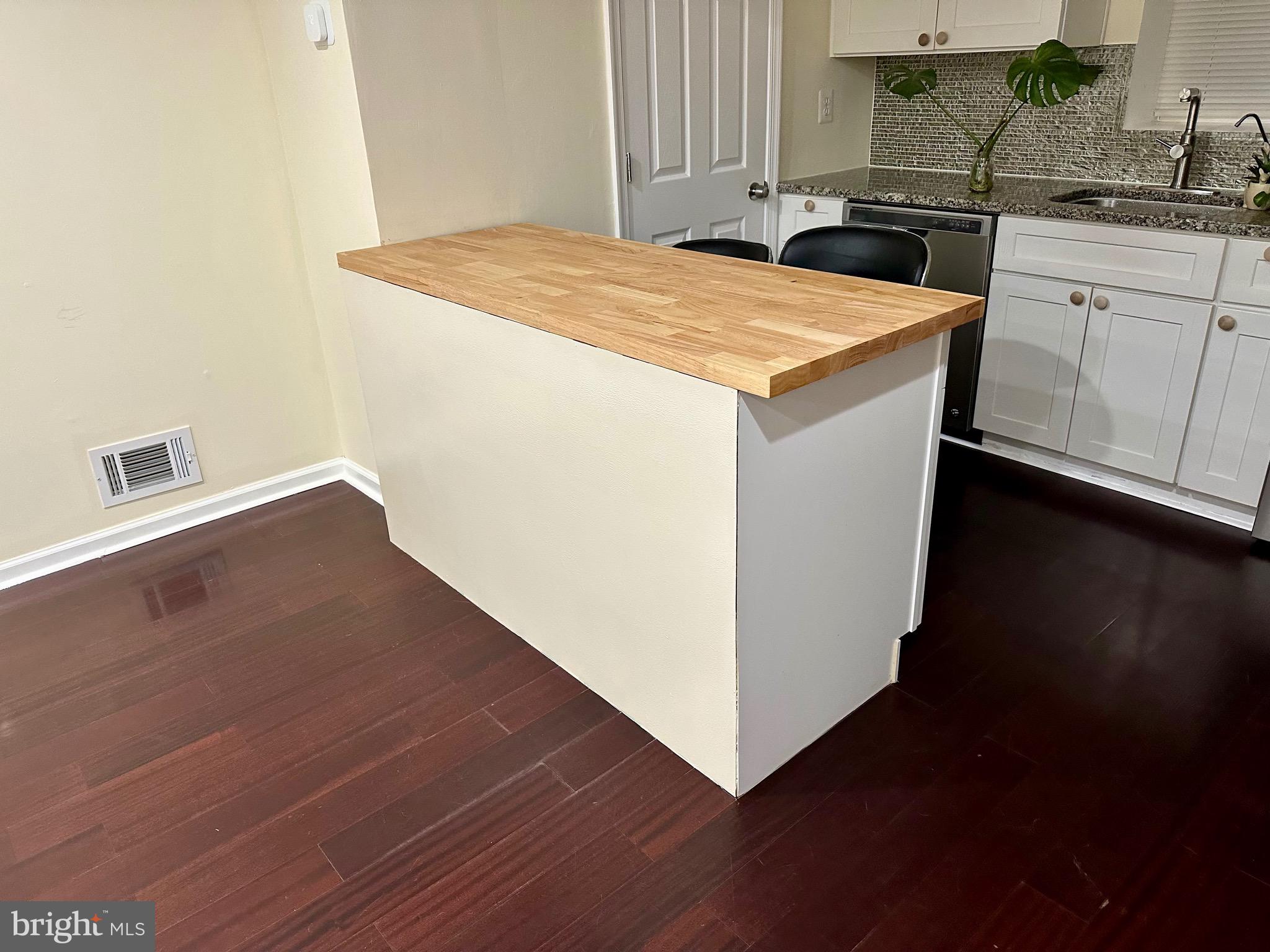 PALMER PARK - Residential