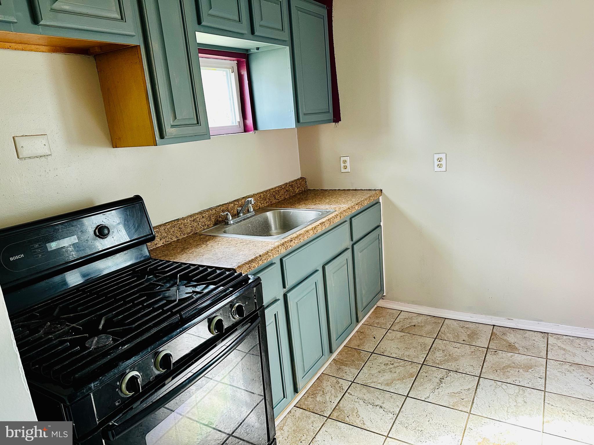 GARDENVILLE - Residential