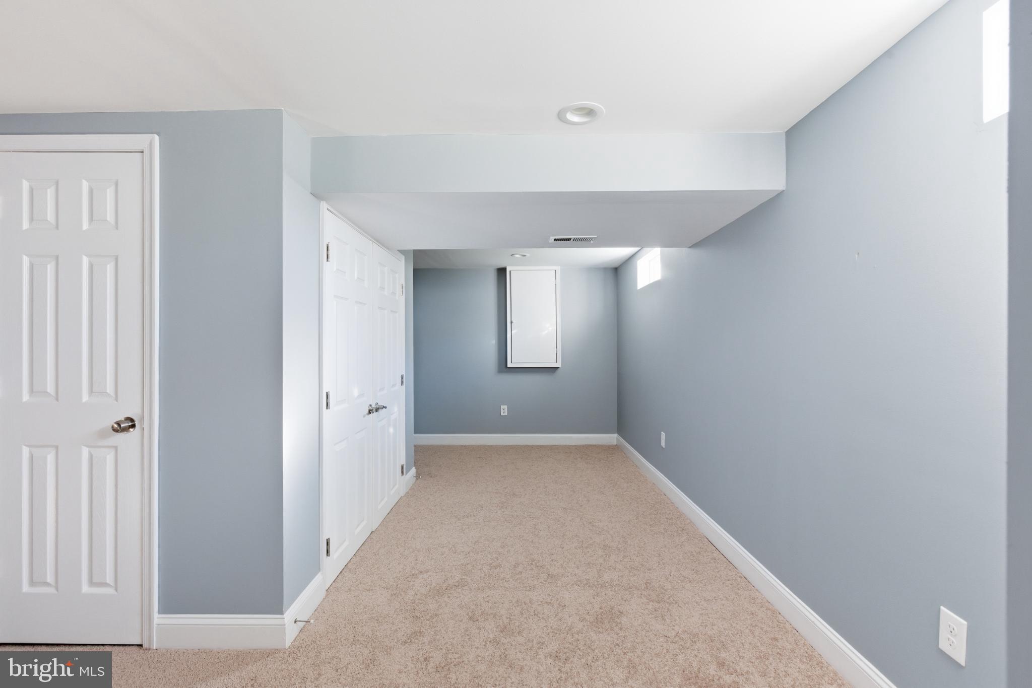 EDGE MEAD - Residential