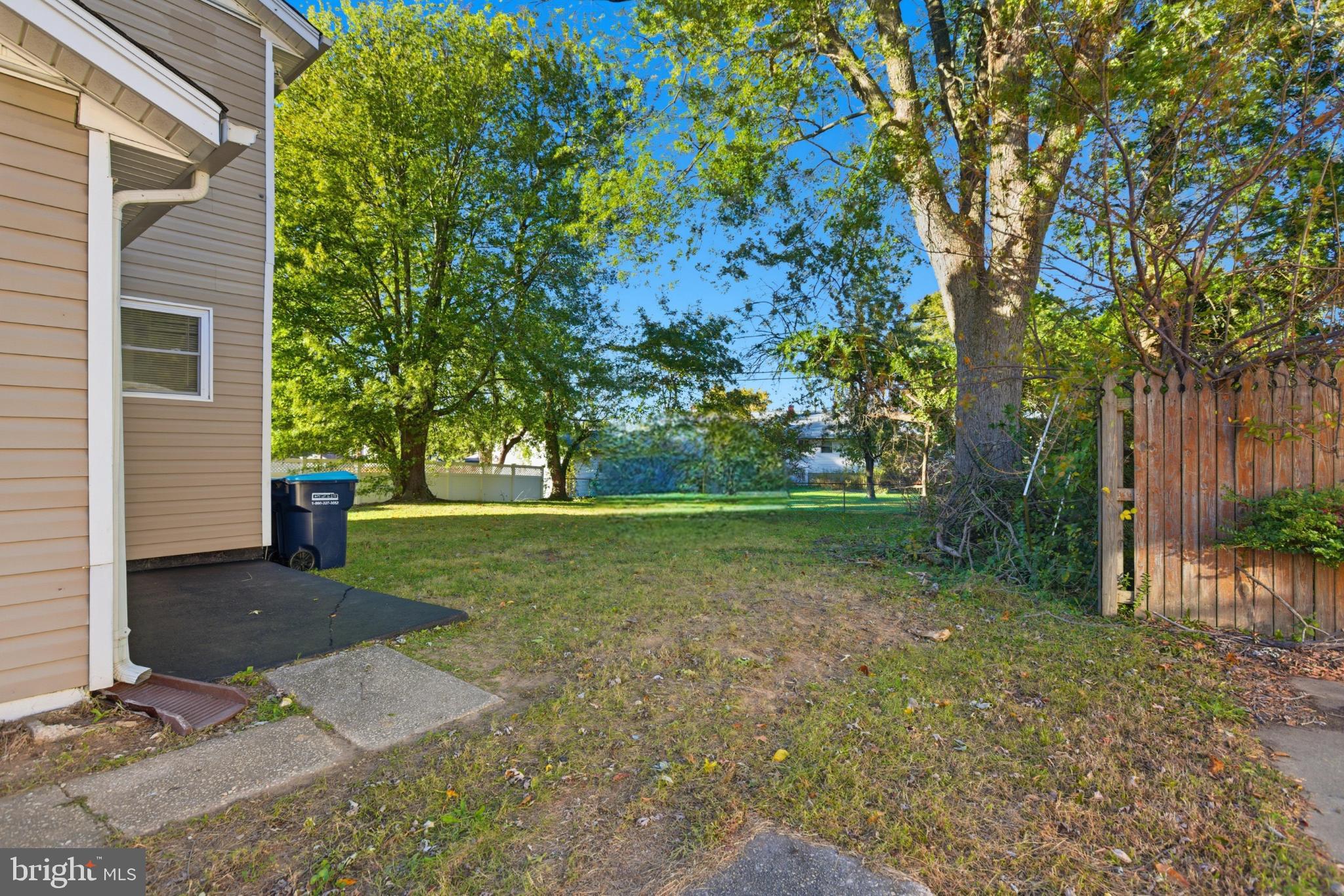 EDGE MEAD - Residential