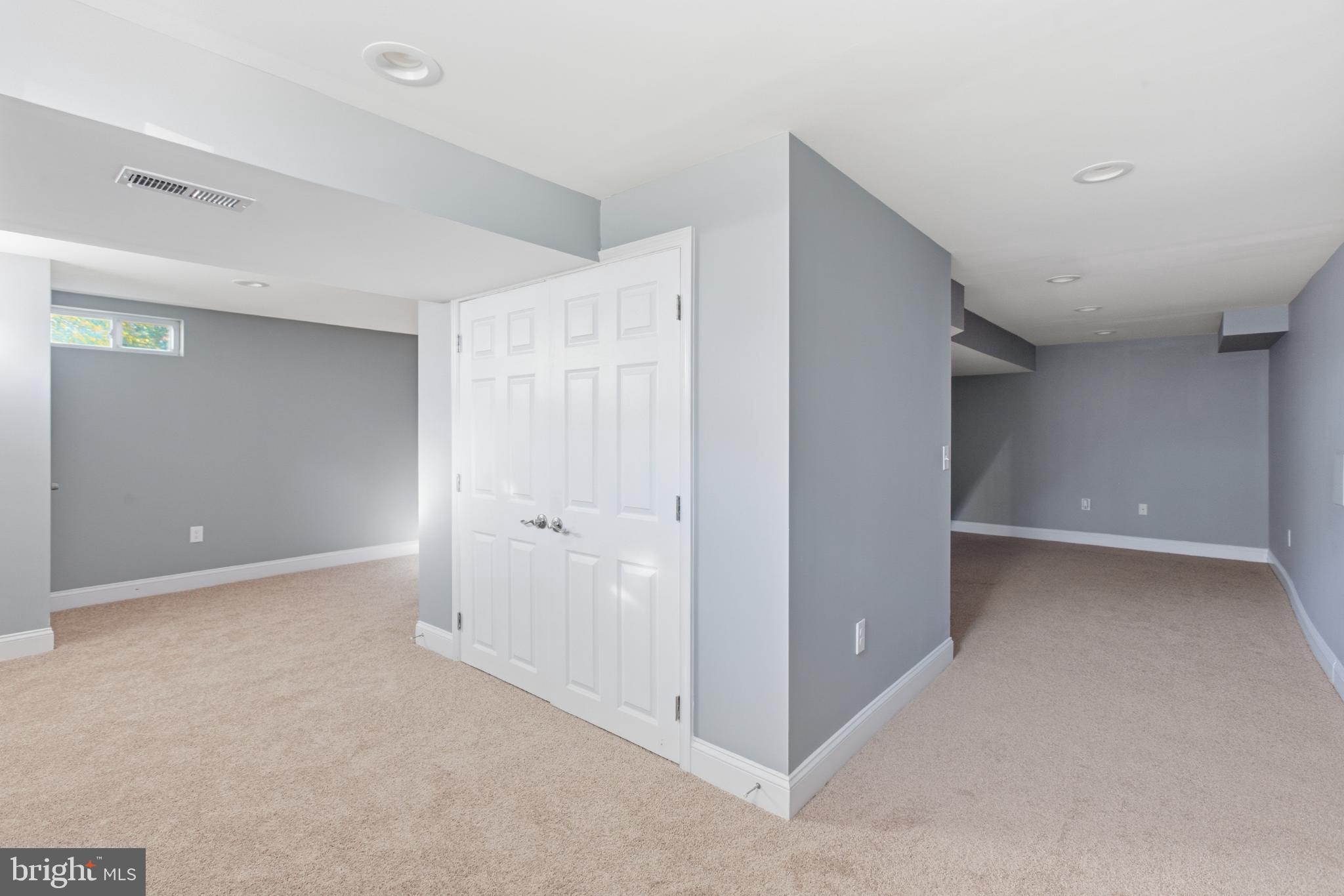 EDGE MEAD - Residential