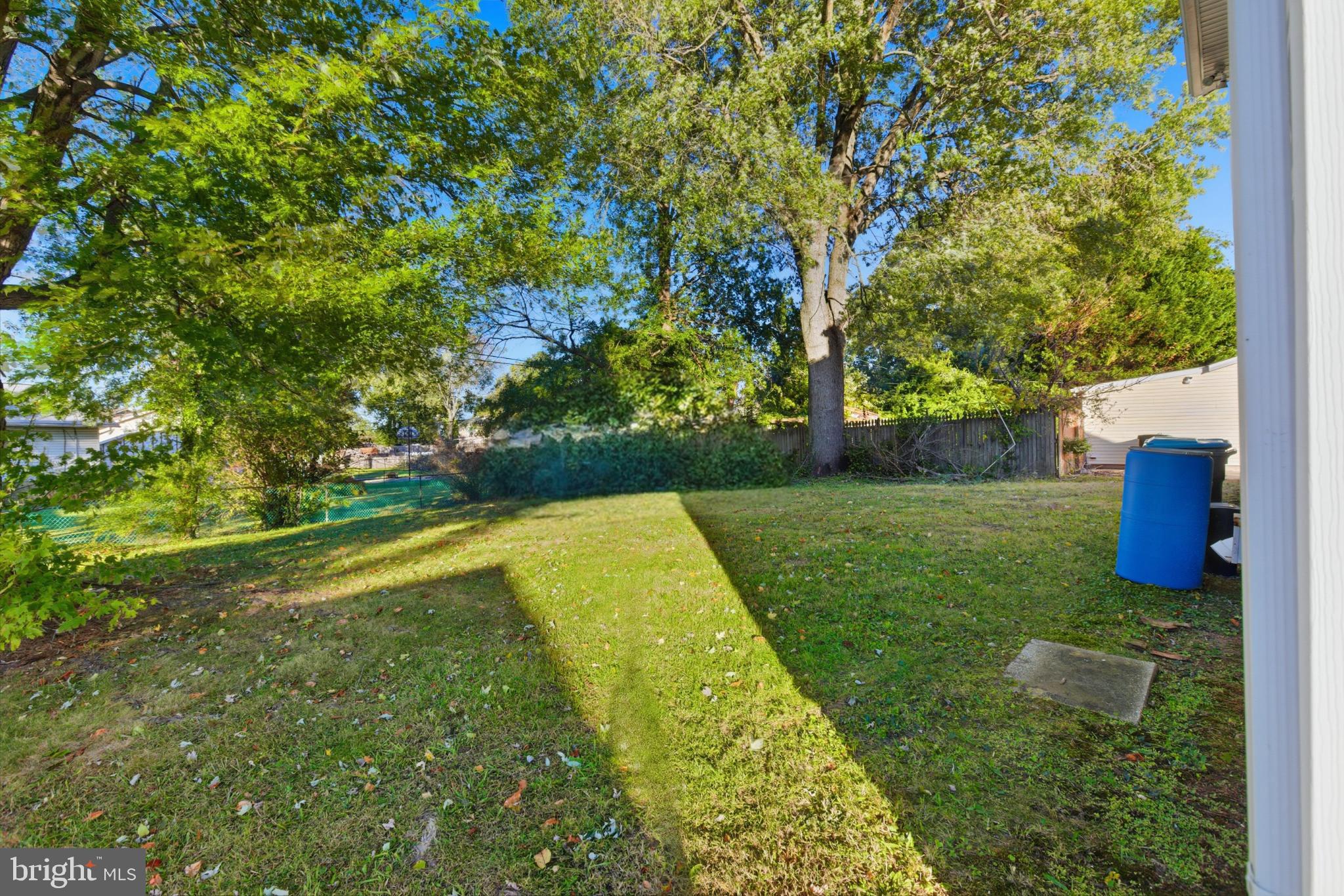 EDGE MEAD - Residential