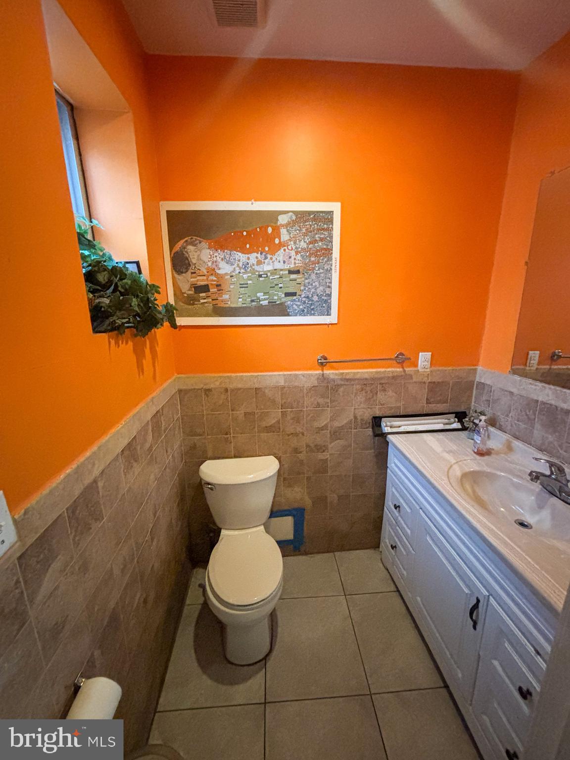 16TH STREET HEIGHTS - Commercial Sale