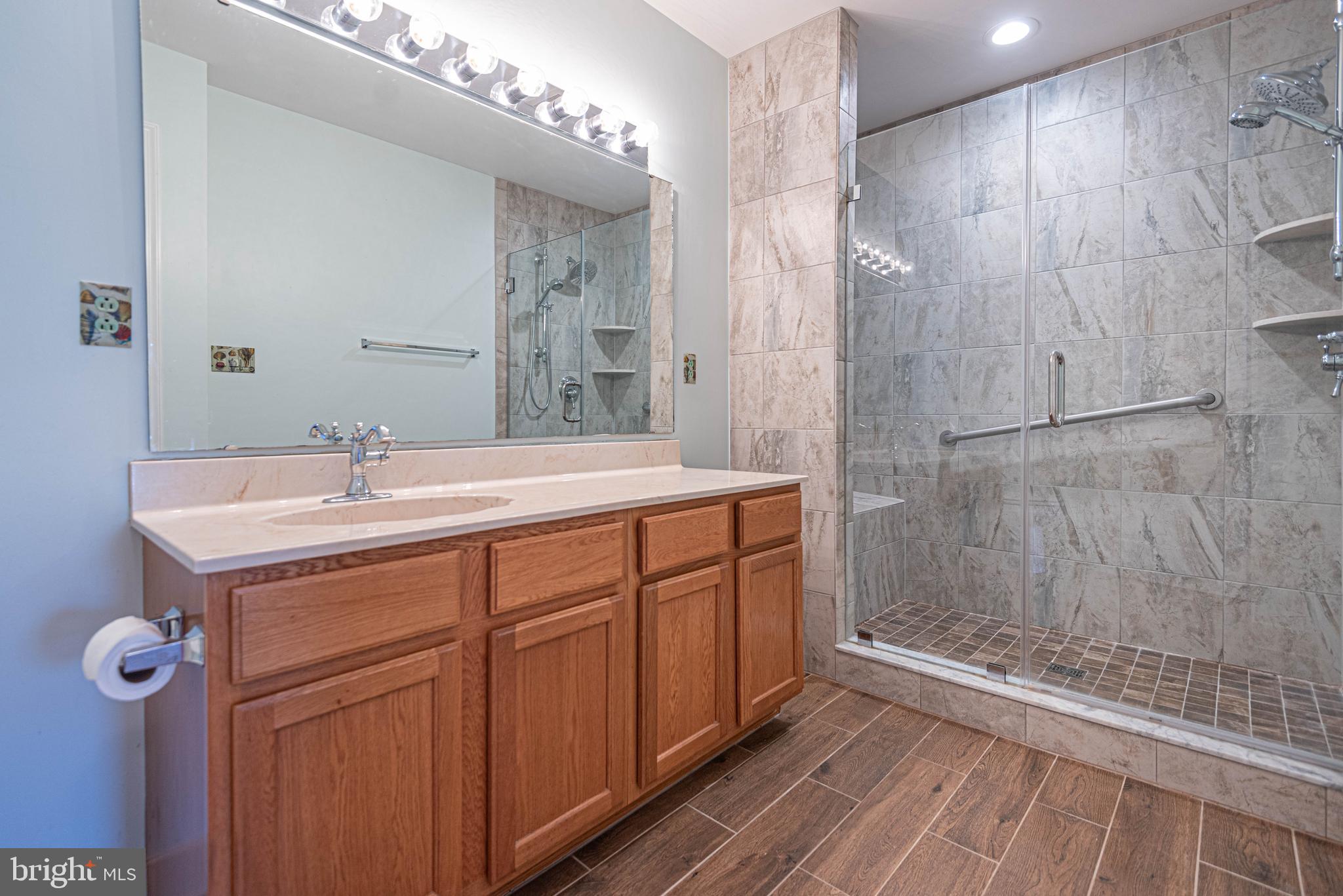 CAINE WOODS - Residential