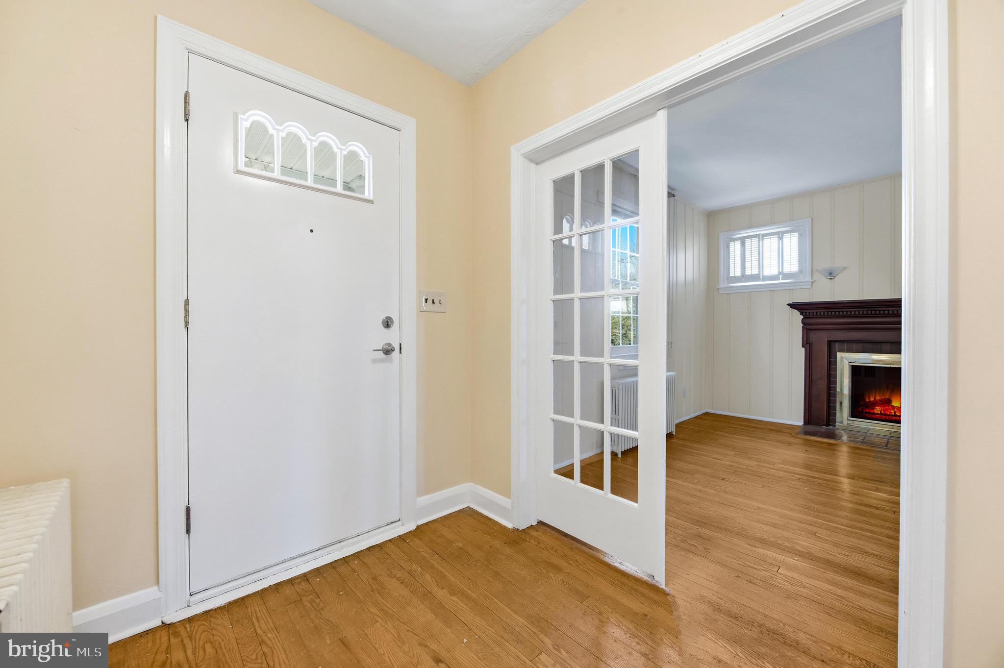 MIDDLE RIVER - Residential