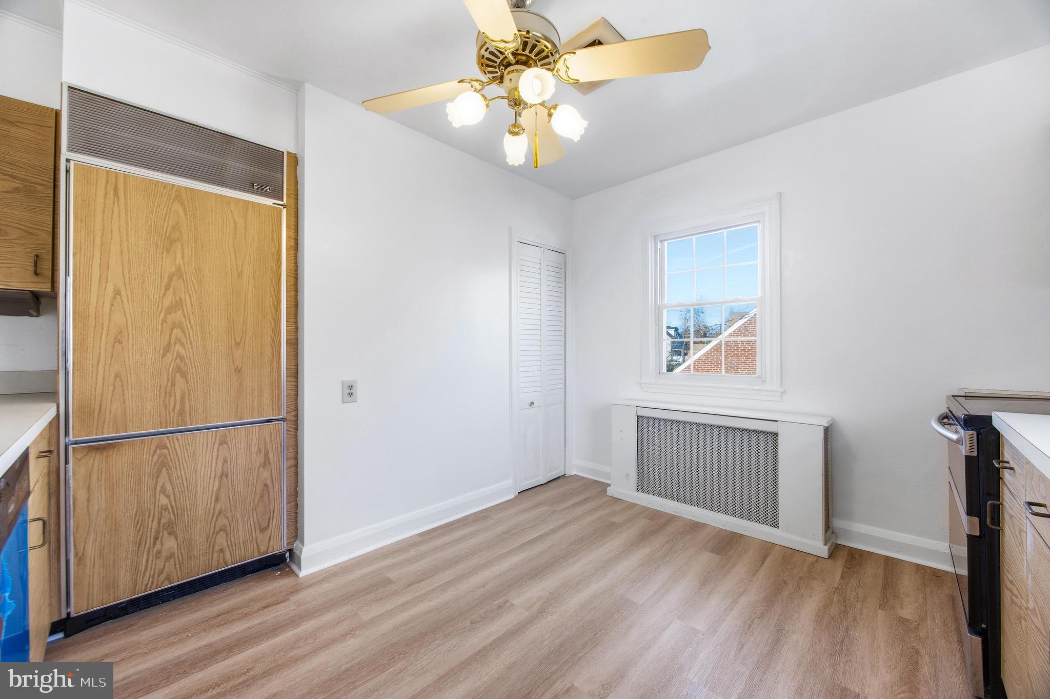 MIDDLE RIVER - Residential