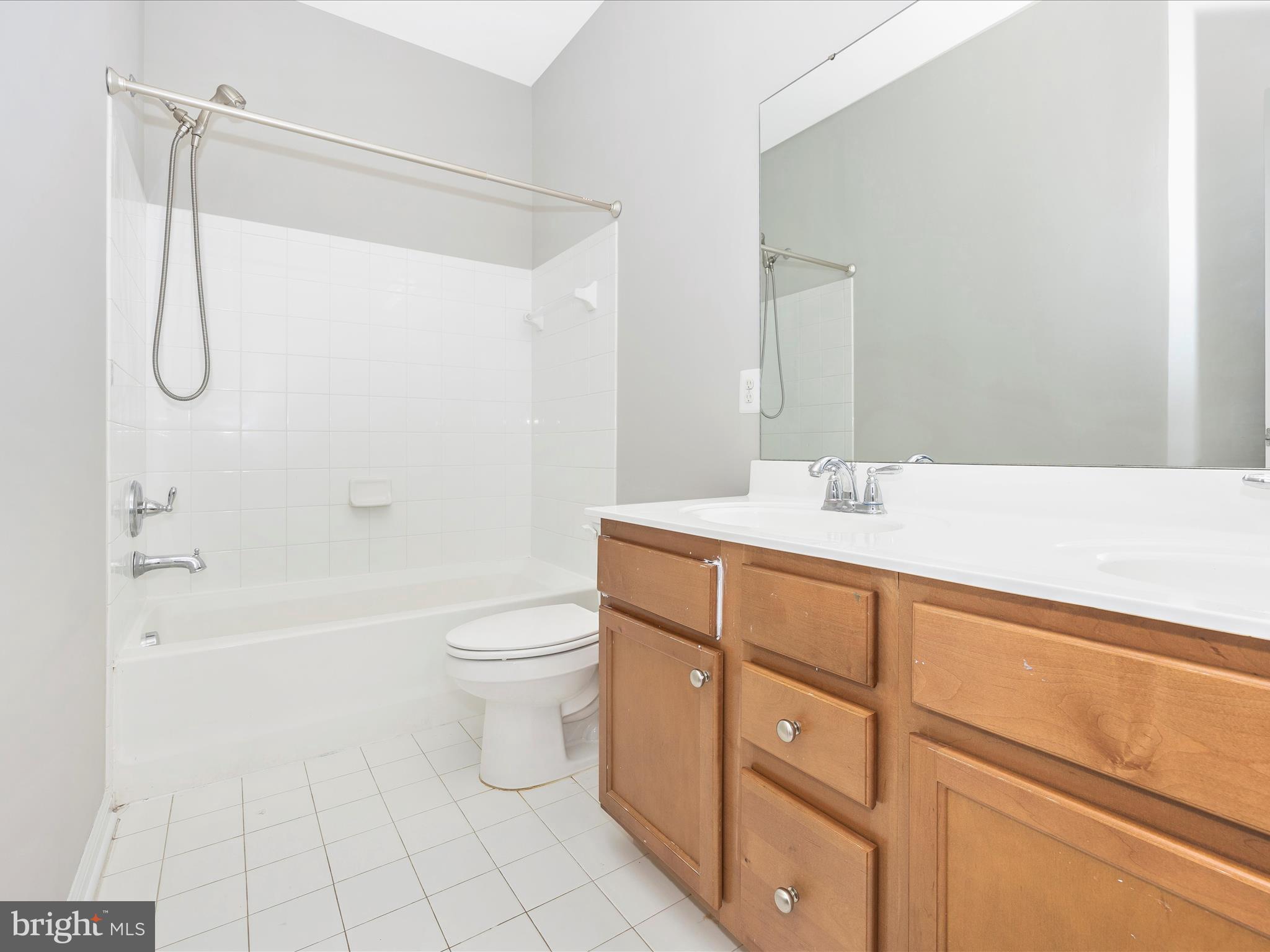 LINTON AT BALLENGER - Residential