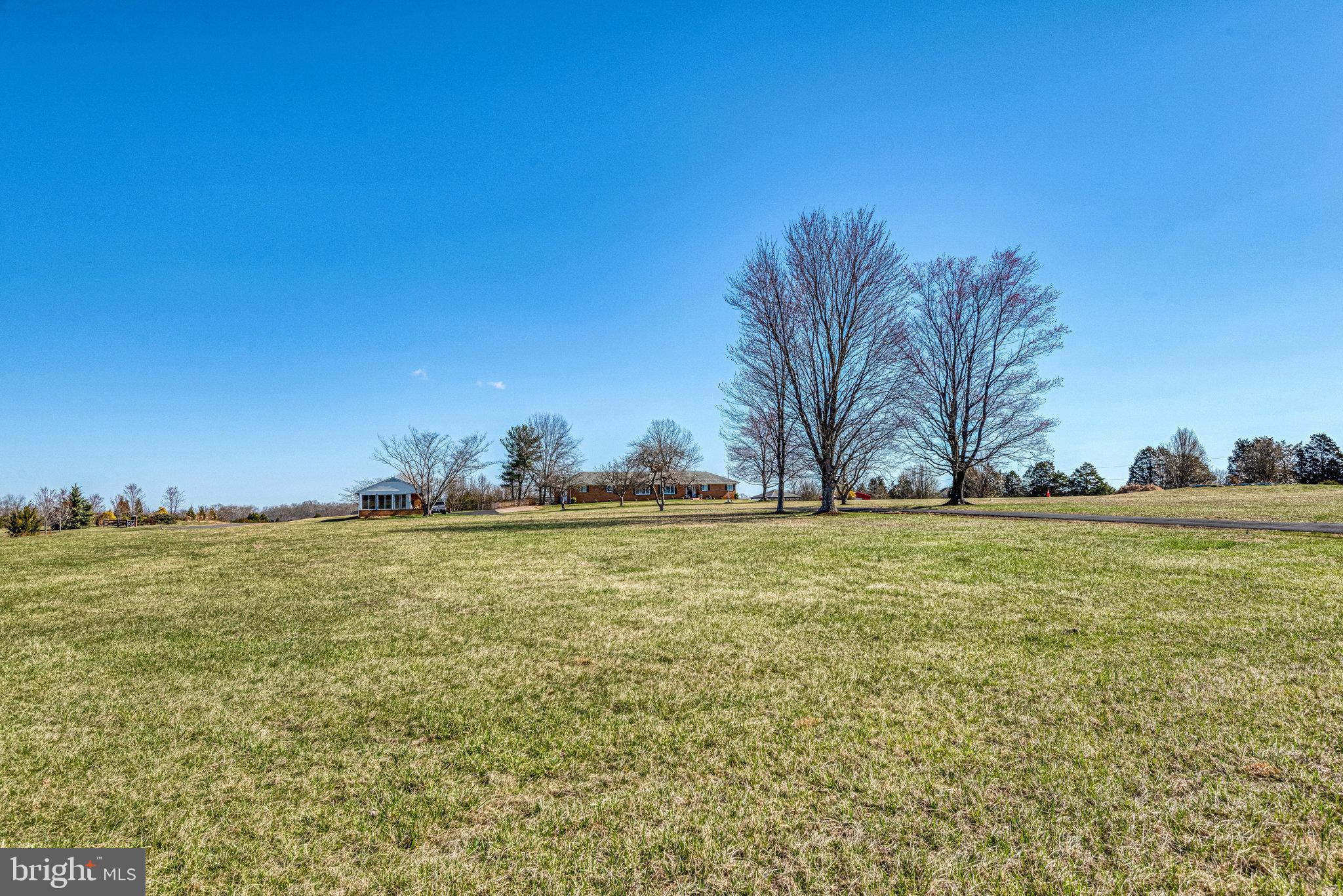 KETTLE RUN ESTATES - Residential