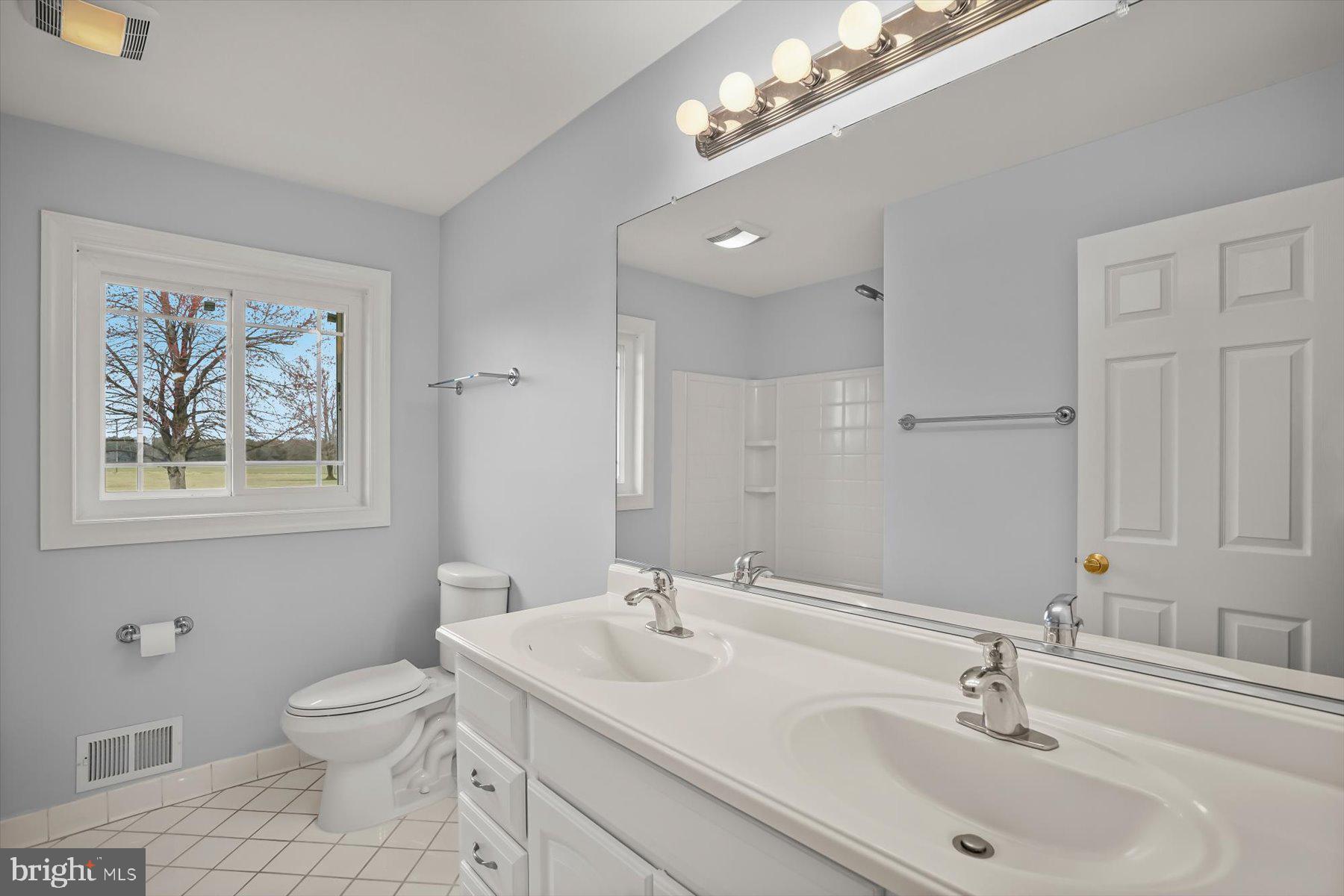 KETTLE RUN ESTATES - Residential