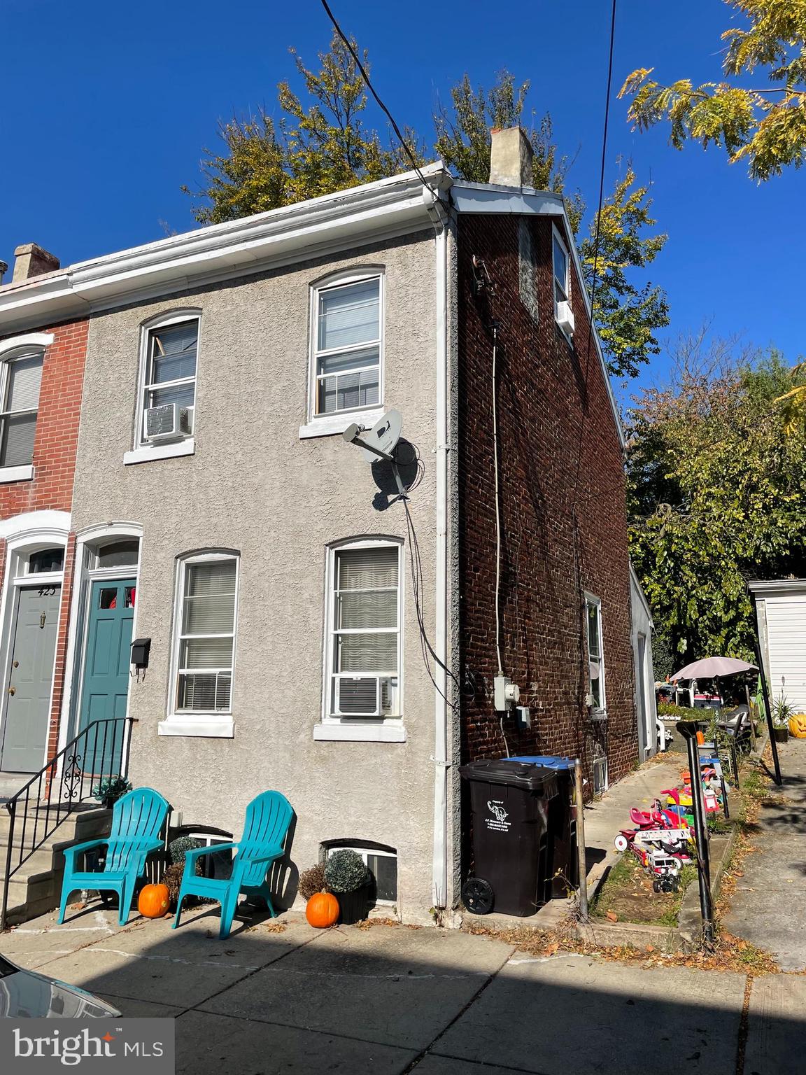 NORRISTOWN - Residential