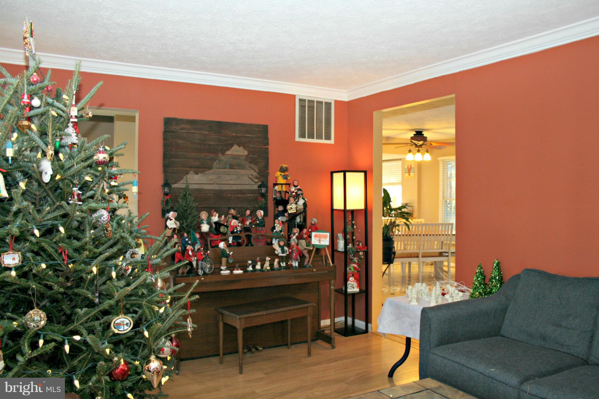 XANADU ESTATES - Residential