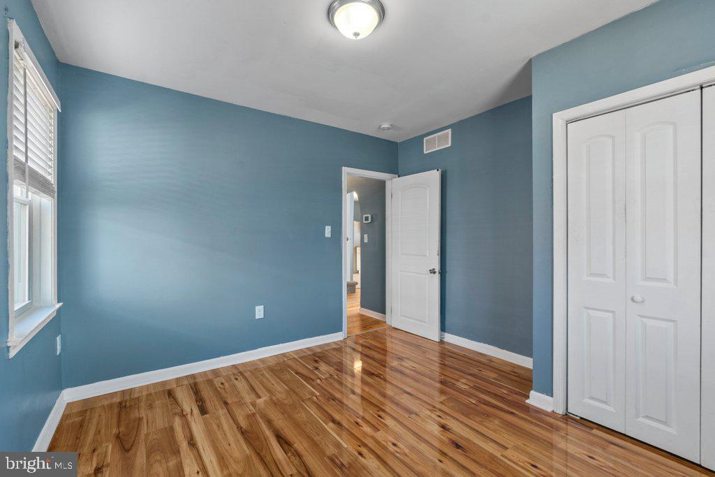 PARKVILLE - Residential