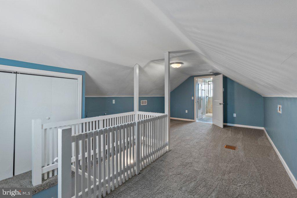 PARKVILLE - Residential