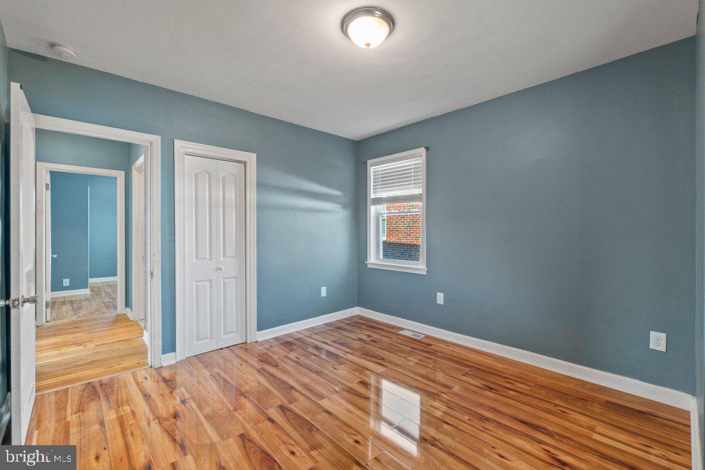 PARKVILLE - Residential