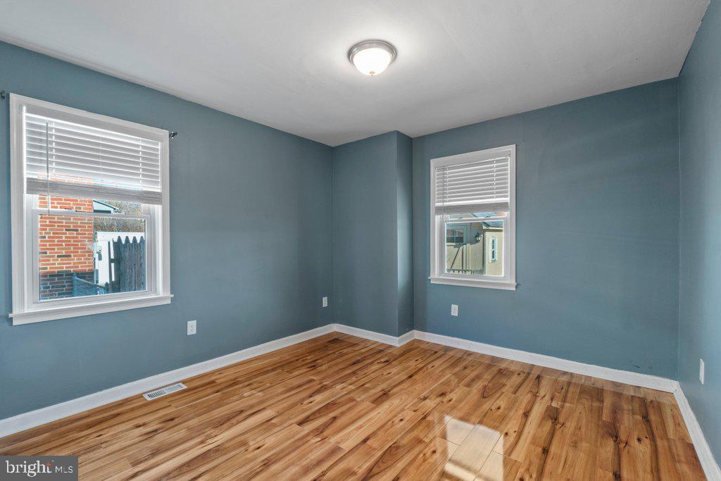 PARKVILLE - Residential