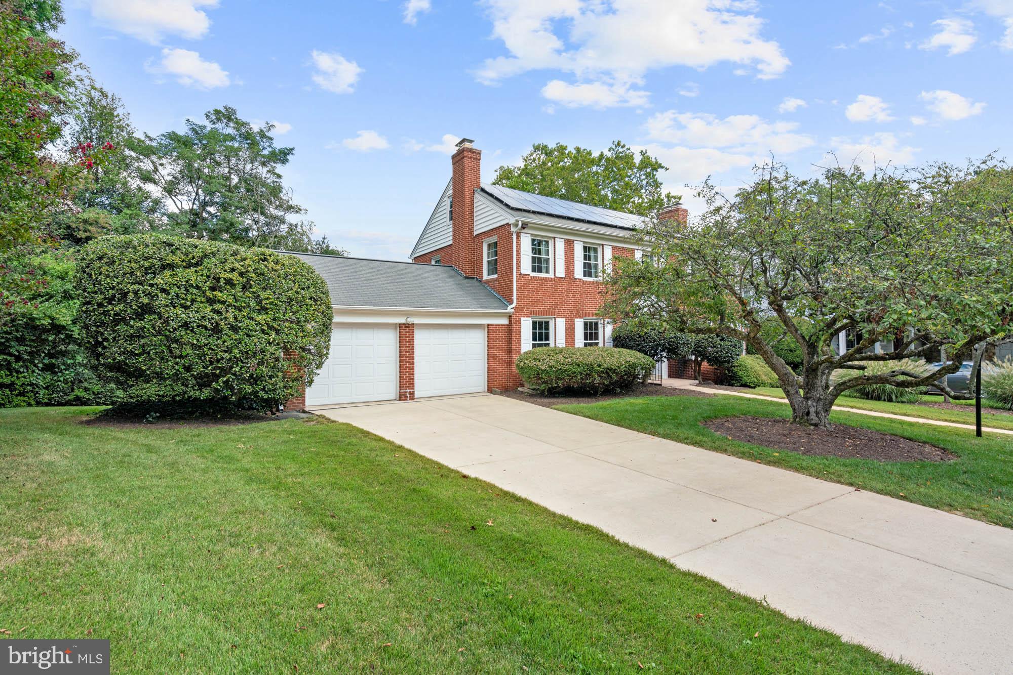 CHEVY CHASE - Residential