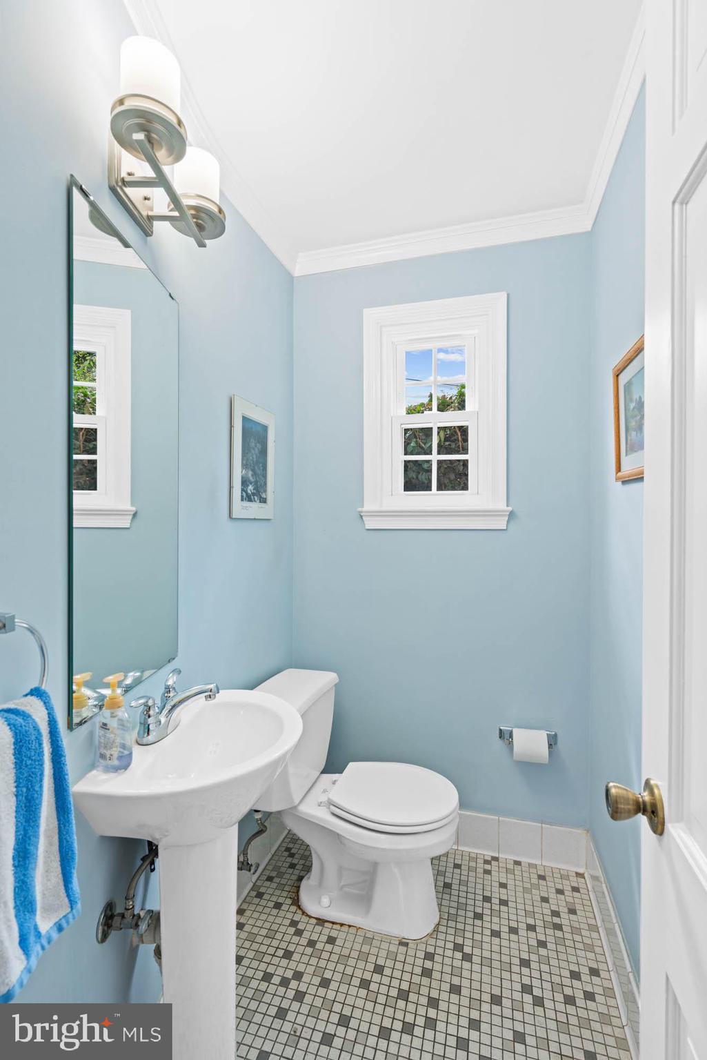 CHEVY CHASE - Residential