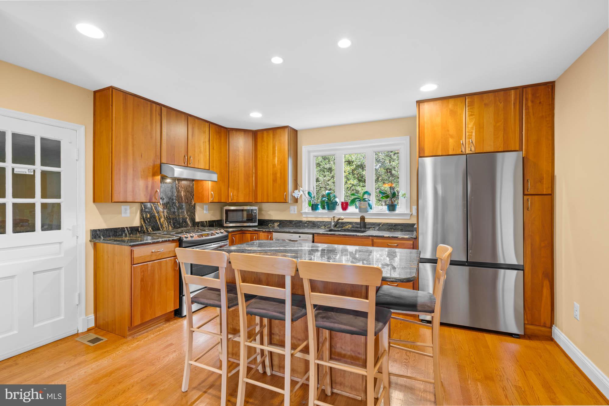 CHEVY CHASE - Residential