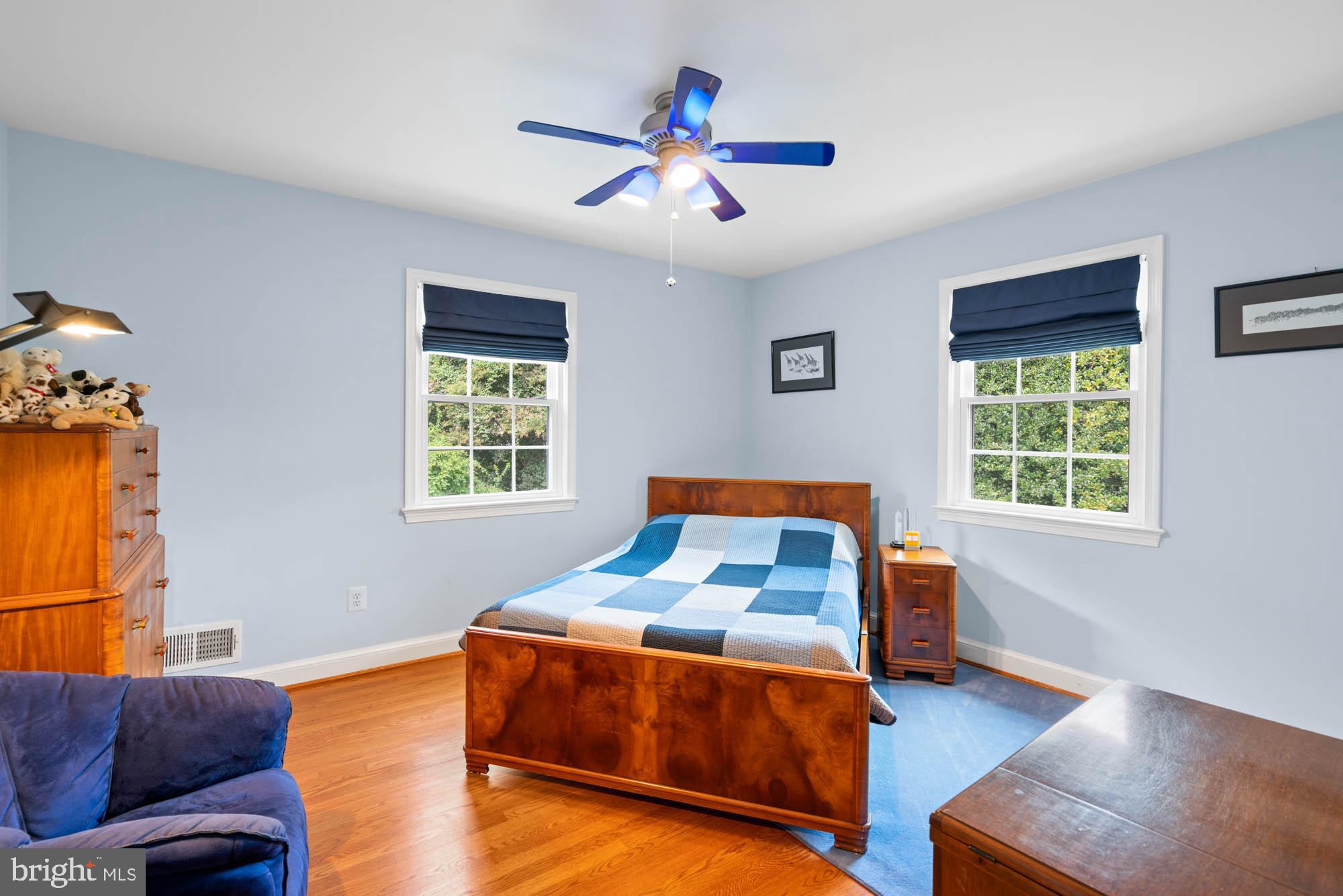 CHEVY CHASE - Residential