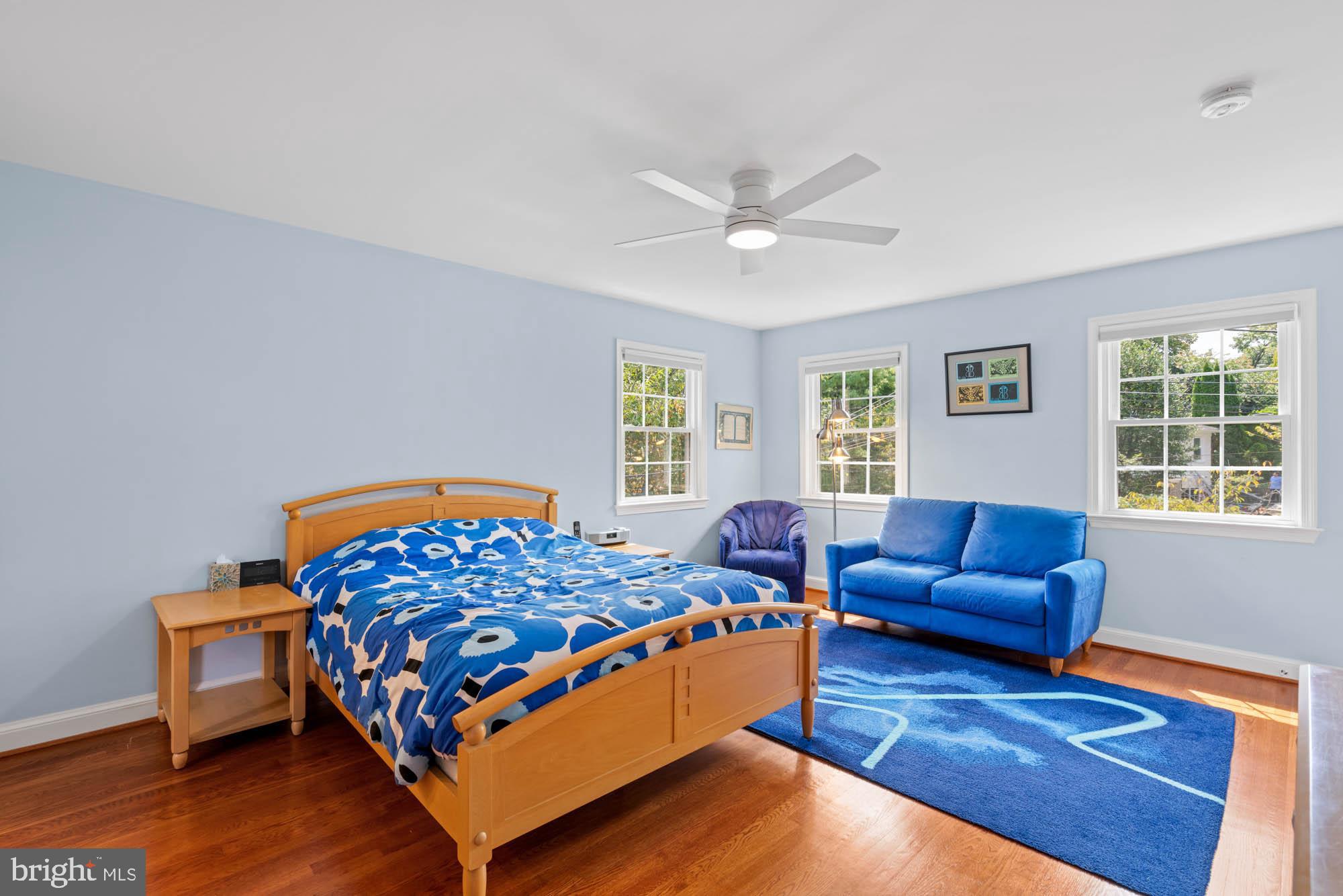 CHEVY CHASE - Residential