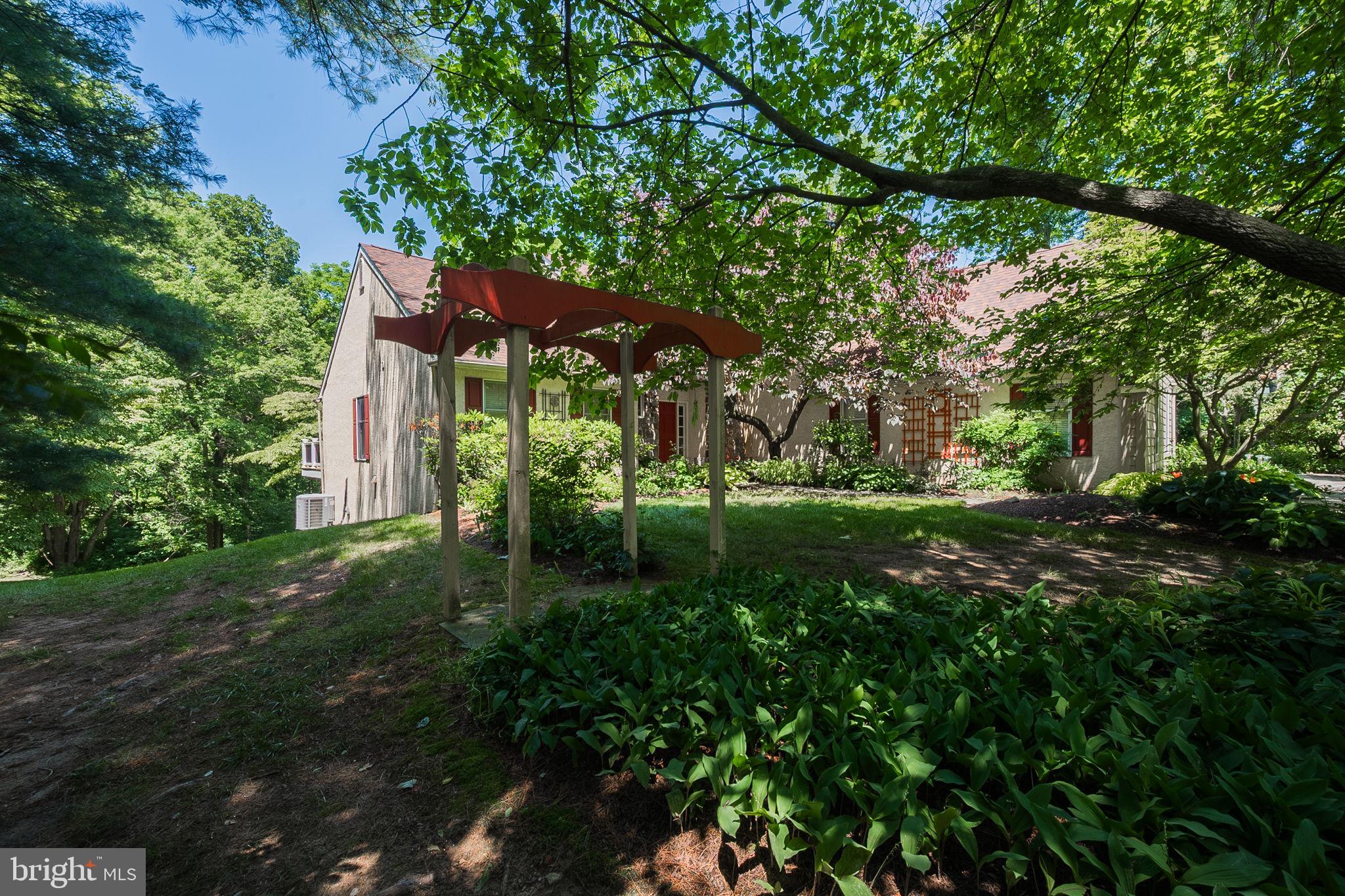 310 BELMONT COURT