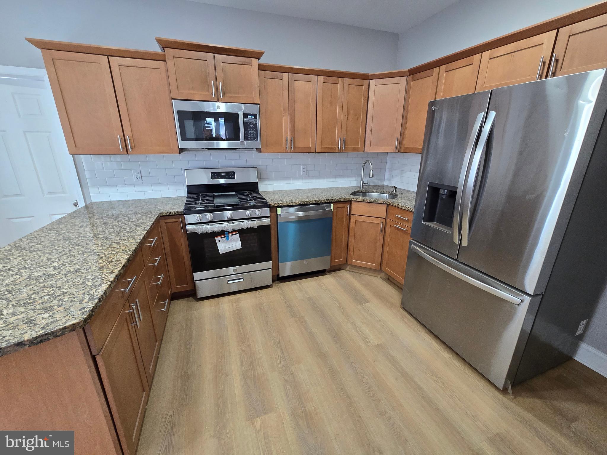 ROXBOROUGH - Residential