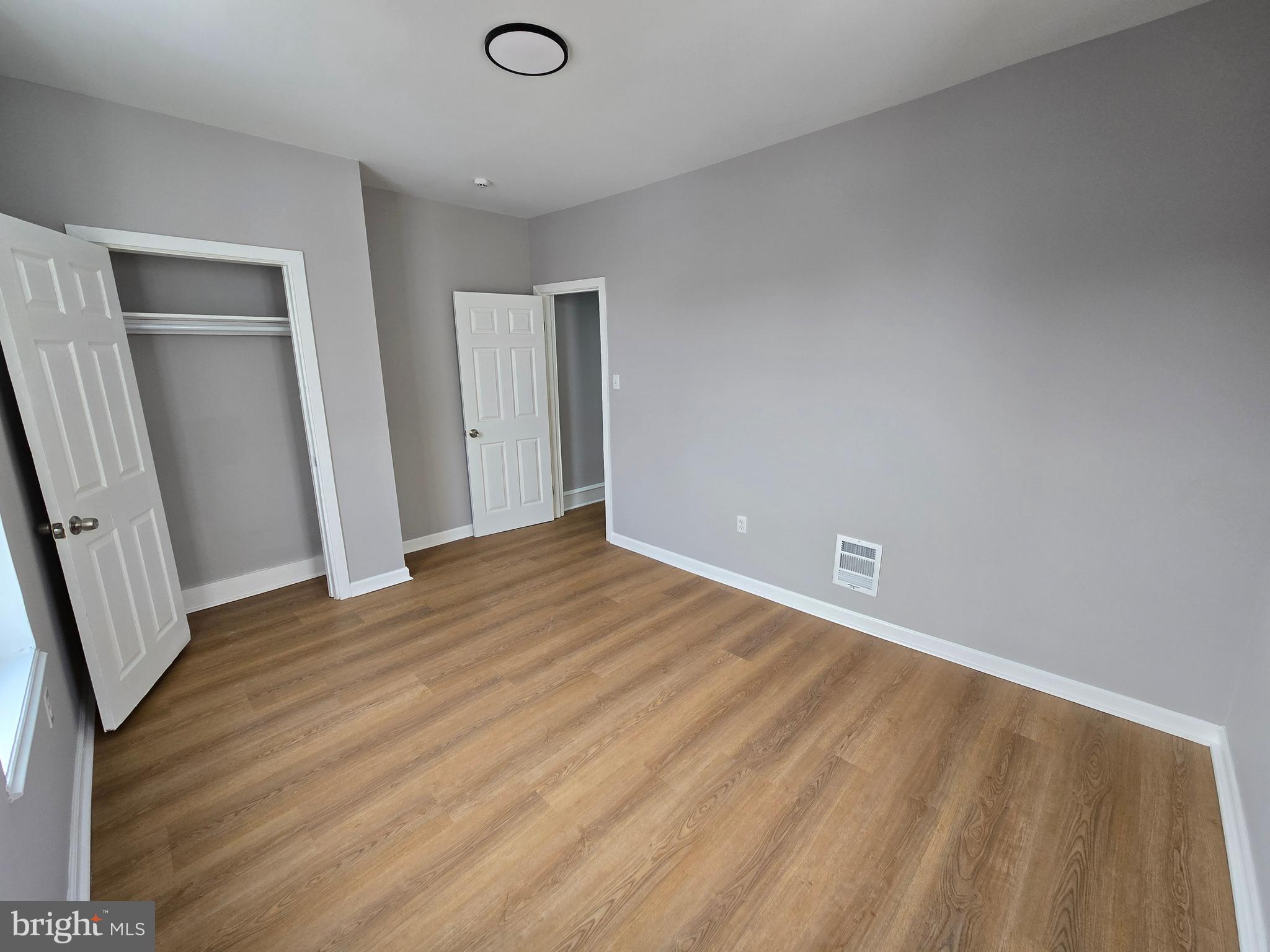 ROXBOROUGH - Residential