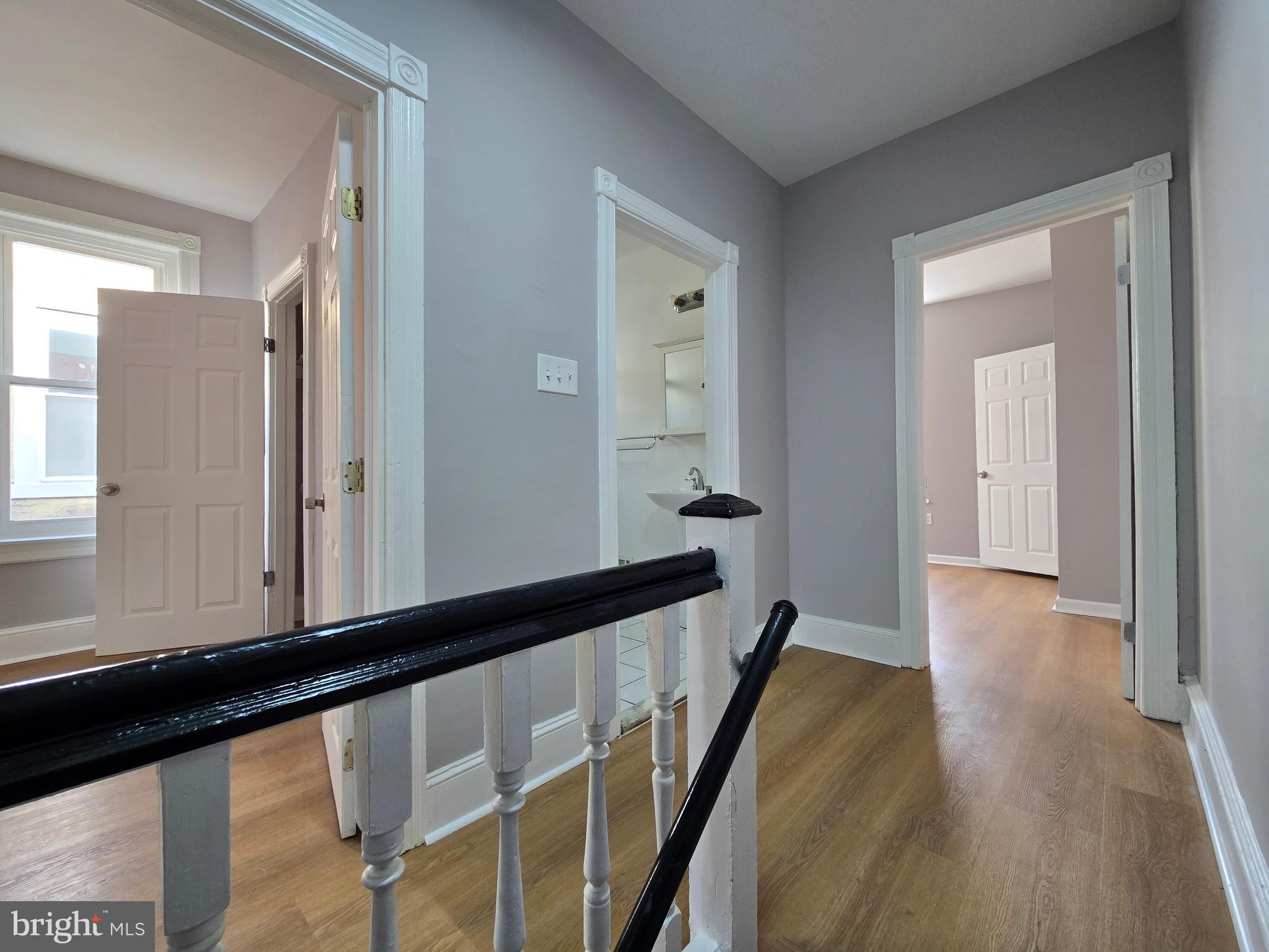 ROXBOROUGH - Residential