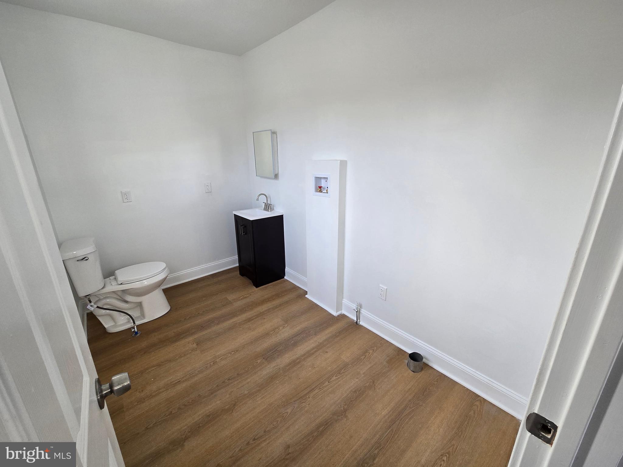 ROXBOROUGH - Residential