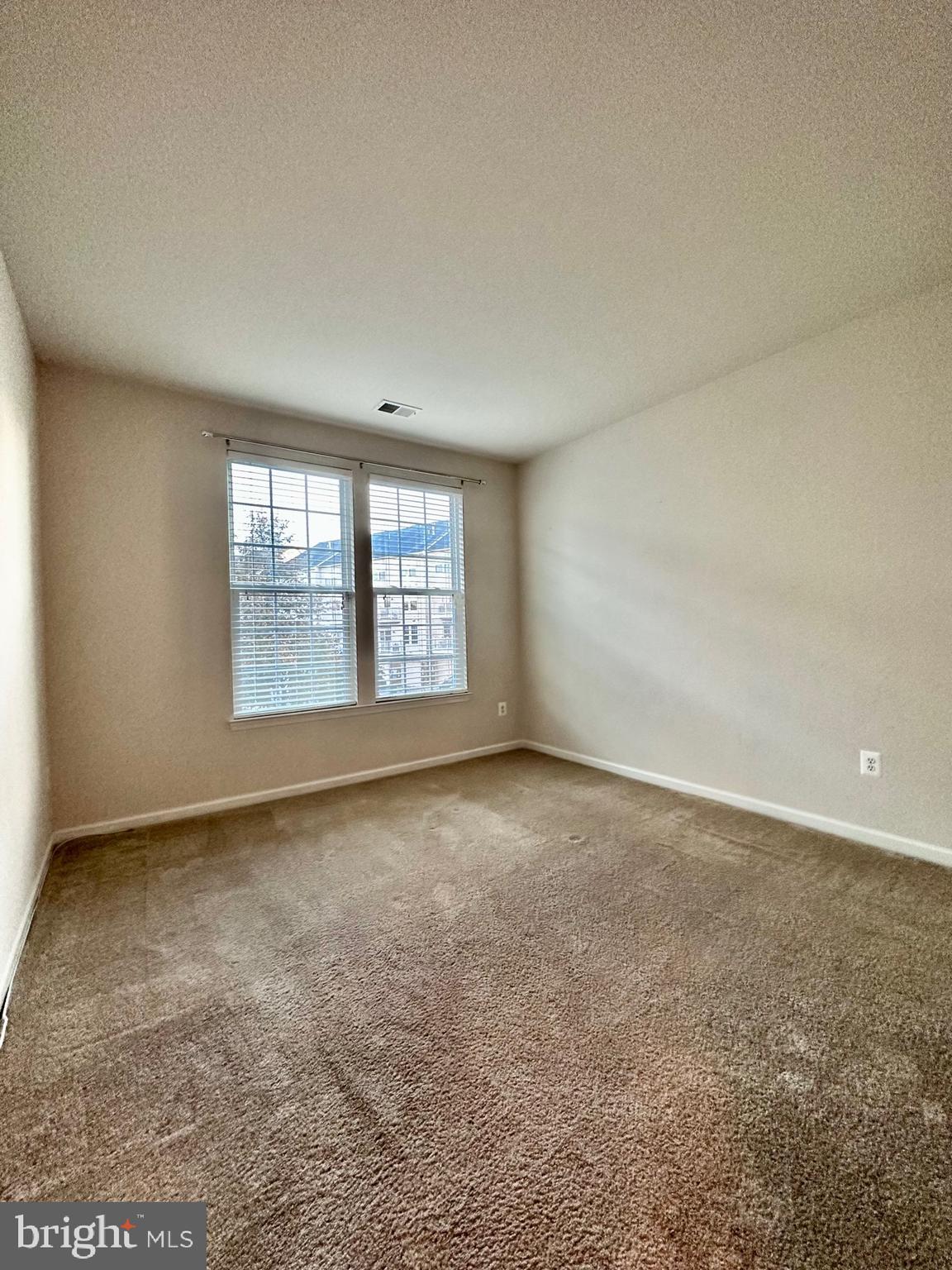 HALL STATION CONDO - Residential Lease