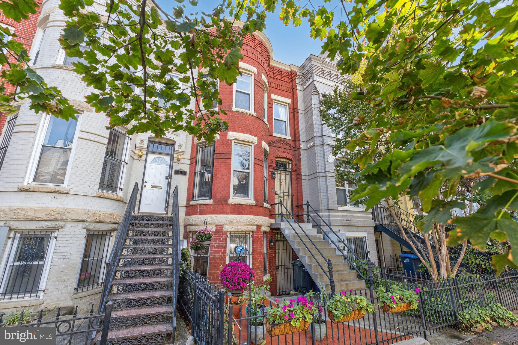 409 M STREET NE