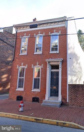 20 and 28 N 2ND STREET
