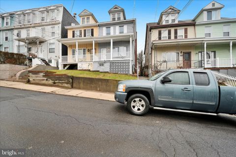 320 SPRING GARDEN STREET POTTSVILLE PA 17901