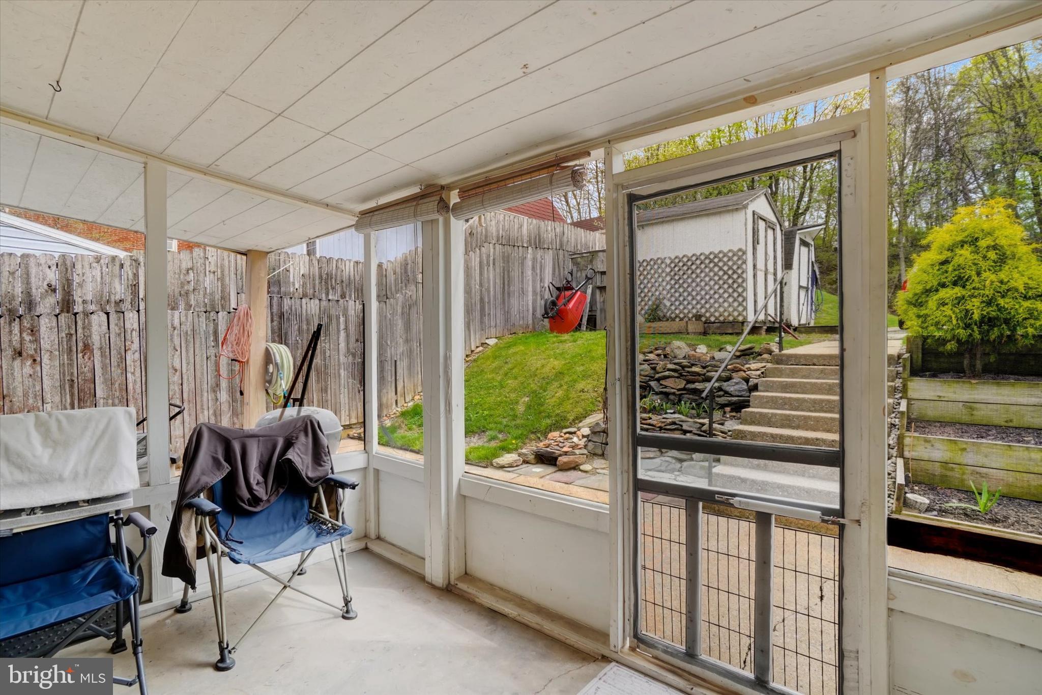 WINDSOR BORO - Residential