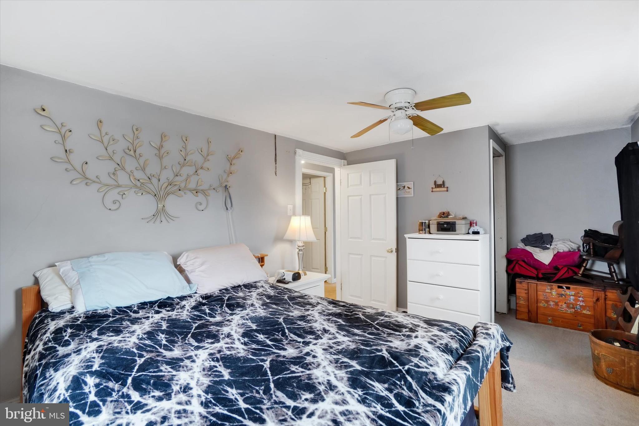 WINDSOR BORO - Residential