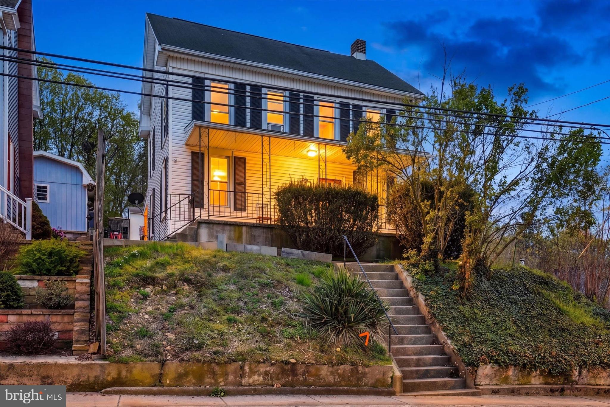 WINDSOR BORO - Residential